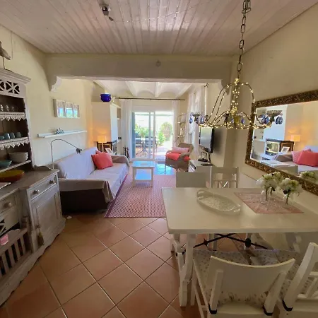Apartment Llevant - Mas Pinell *